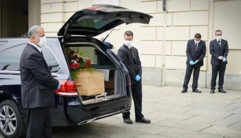 toronto-funeral-limousine-services-1024×576-1 toronto-funeral-limousine-services-1024x576-1